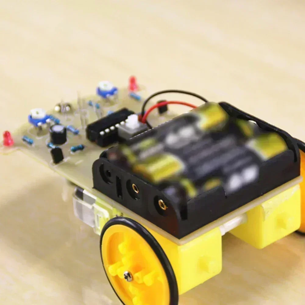 ชุดประกอบรถลาดตระเวนอัจฉริยะอิ - Diy Innovative Electronics บทวิจารณ์และราคา